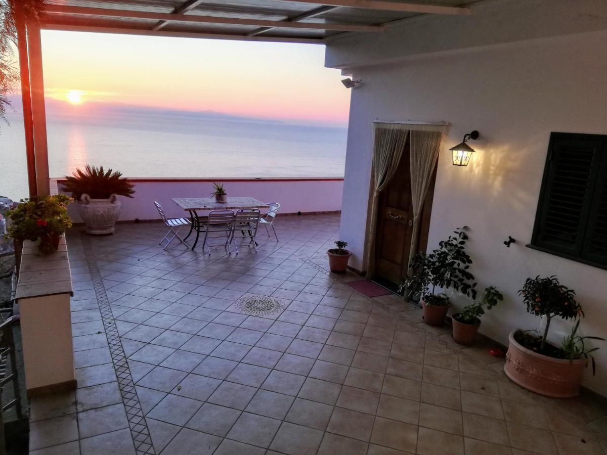 "Casalena" Villa A Furore Amalfi Coast Con Grande Terrazzo E Vista Sul Mare Zewnętrze zdjęcie