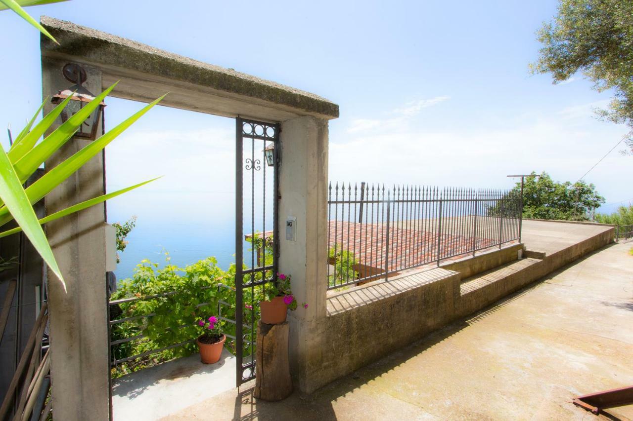 "Casalena" Villa A Furore Amalfi Coast Con Grande Terrazzo E Vista Sul Mare Zewnętrze zdjęcie
